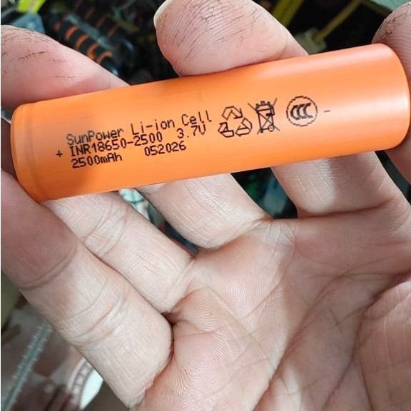5 viên sunpower 2500mah mới 100%