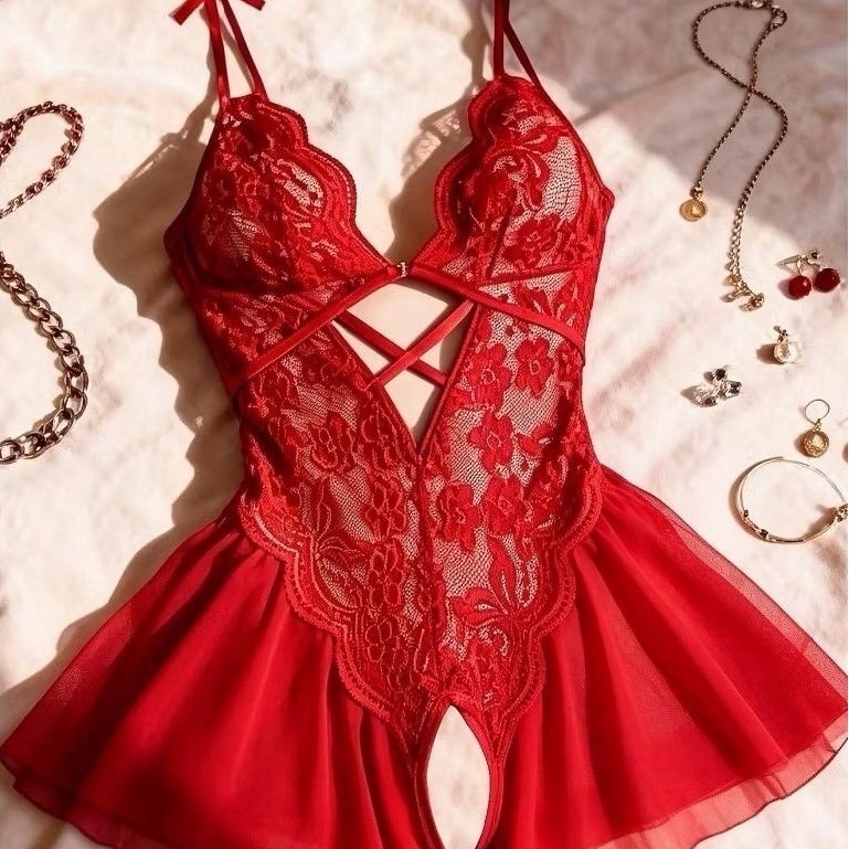 A001, Bodysuit xuyên thấu sexy