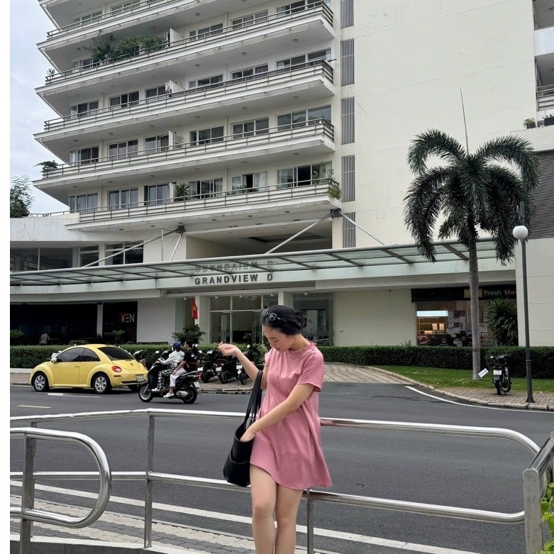 Đầm lụa mini cổ nhún Naomi Dress - Ore.wardrobe
