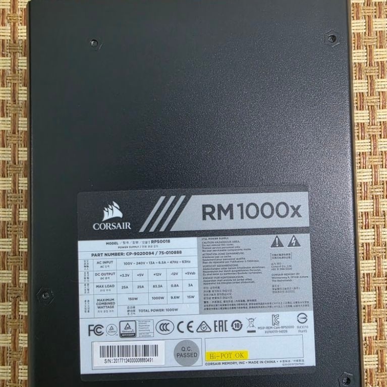 Nguồn máy tính Corsair Rm1000x lướt