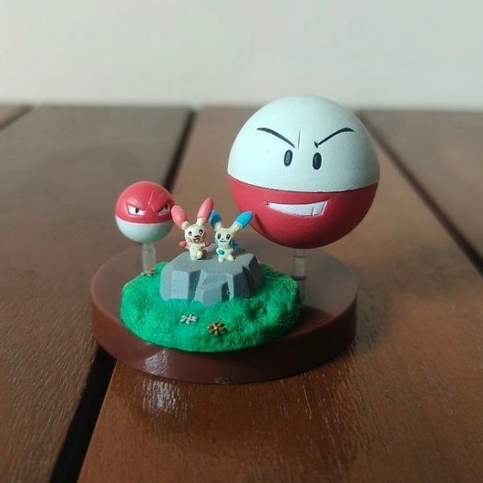 Mô hình Pokemon Zukan 1/40 Voltorb Electrode