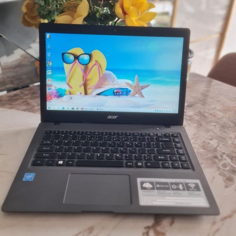 laptop học sinh giá rẻ . acer n3050, ram 2g. ổ ssd 32g. màn 14inh . pin dùng 4~5 giờ