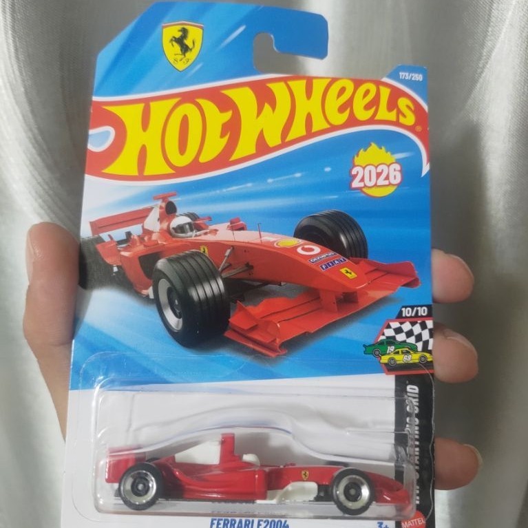 Hot Wheels Ferrari F2004 – 2026