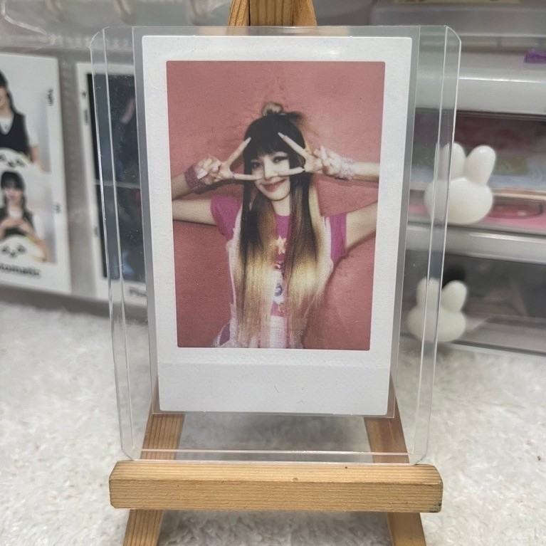 card off pola Lisa Blackpink