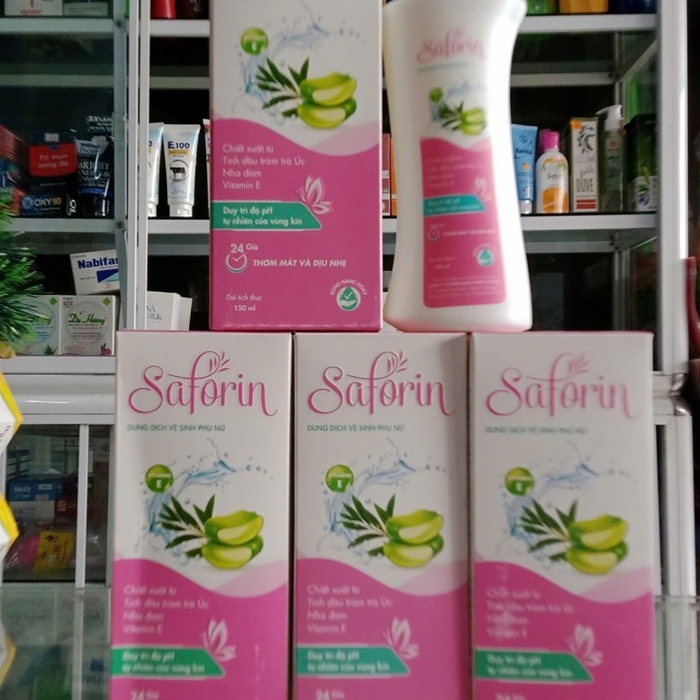 DUNG DỊCH VỆ SINH PHỤ NỮ SAFORIN HỘP 1 CHAI 150ML