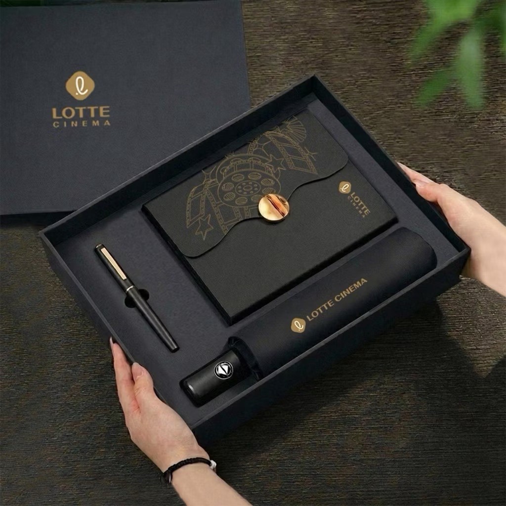 [LOTTE] Bộ Quà Kỷ Niệm LOTTE CINEMA 2026 - Bộ quà tặng khách hàng Platinum Lotte Cinema 2026