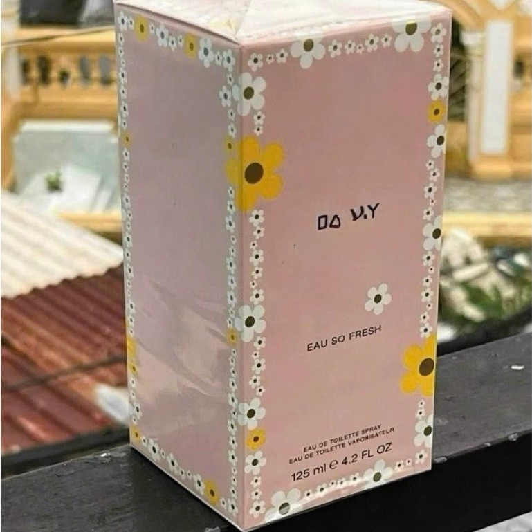 MARC JACOBS 𝐃𝐚𝐢𝐬𝐲 𝐄𝐚𝐮 𝐒𝐨 𝐅𝐫𝐞𝐬𝐡 𝐄𝐃𝐓