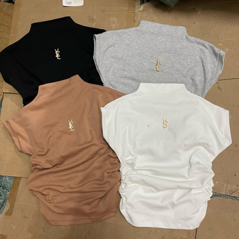 ÁO CỔ LỌ CROPTOP ĐÍNH HUY HIỆU VÀNG CHÓI SIÊU SANG TRỌNG LN VSL