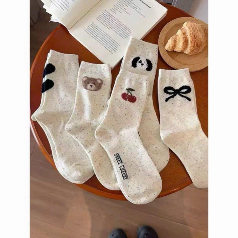 SET 10 ĐÔI TẤT GẤU NƠ CHERY TIM
