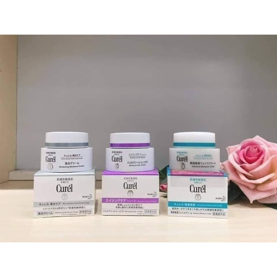 Kem dưỡng ẩm Curel Intensive Moisture Cream 40g