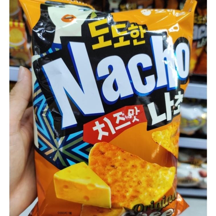 Bimbim snack nacho vị phô mai hàn quốc 92G - 나쵸 치즈맛