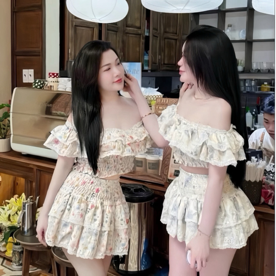 SET ÁO HOA NHÍ TRỄ VAI NHÚN BÈO KÈM CHÂN VÁY TẦNG PHỐI REN TIỂU THƯ Sam Sam Clothing