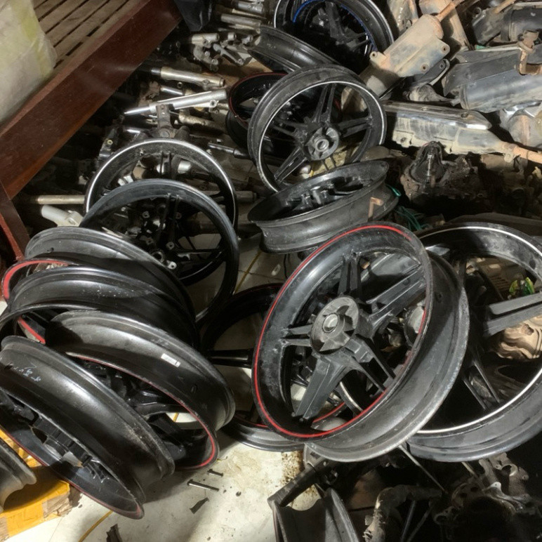 vành sau ex 150,mâm sau exciter 150 rin rã xe đẹp 98%