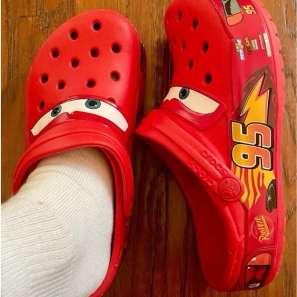 Dép Sục Classic Đế Thấp Alexander McQueen Oto Đỏ Trơn