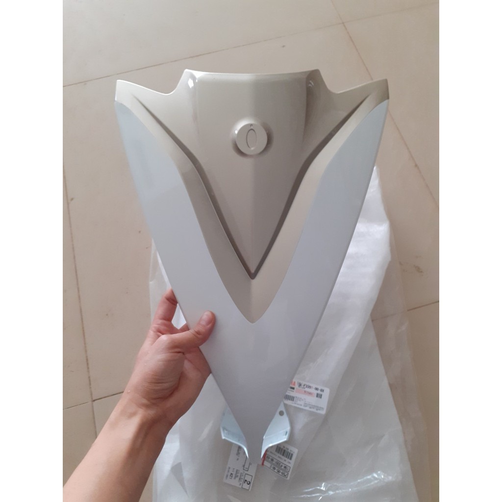 Mặt nạ Luvias FI Yamaha Trắng - Vàng xám.1skf3391000x