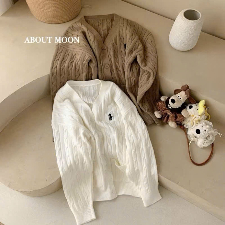 Áo Cardigan Len Nam Nữ Chất LEN VẶN THỪNG LOGO Thêu Ngựa FORM THỤNG Style Hàn Quốc NEW 2026 | BigBuy360 - bigbuy360.vn