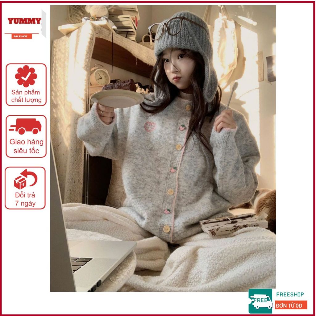 [ẢNH THẬT] Áo cardigan dệt kim 𝒀𝒖𝒎𝒎𝒚 cổ tròn, Áo cardigan len phối cúc hình dâu tây thêu logo AL31