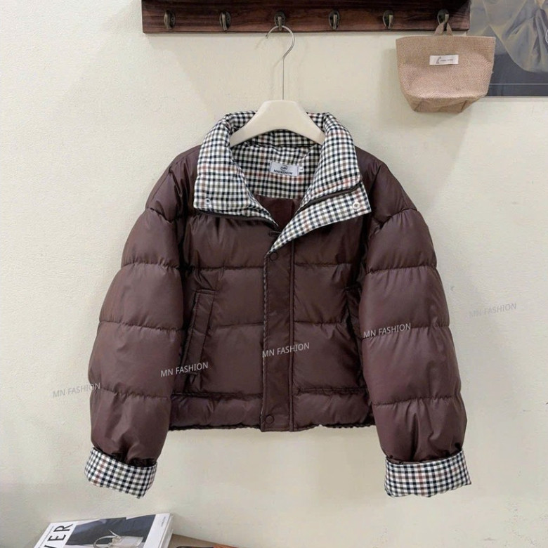 ÁO KHOÁC PHAO DA NỮ HỌA TIẾT PHỐI CARO TAY KẺ CHẤT PHAO 3 LỚP DÀY DẶN FORM BOXY | BigBuy360 - bigbuy360.vn