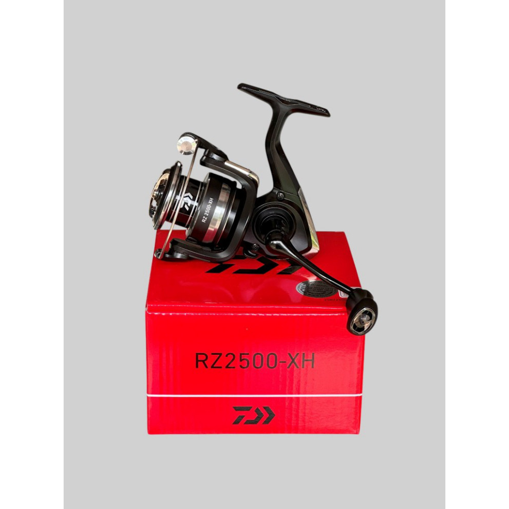Máu câu cá Daiwa RZ 4000 hàng loại 1 - Máy đứng câu lure máy quay rất êm và mượt gyaaa