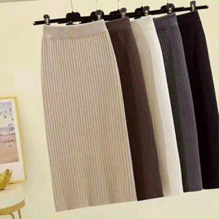  Chân váy len dáng ôm  xẻ sau  dài 80 cm by TRANG CHAVI -MS203 