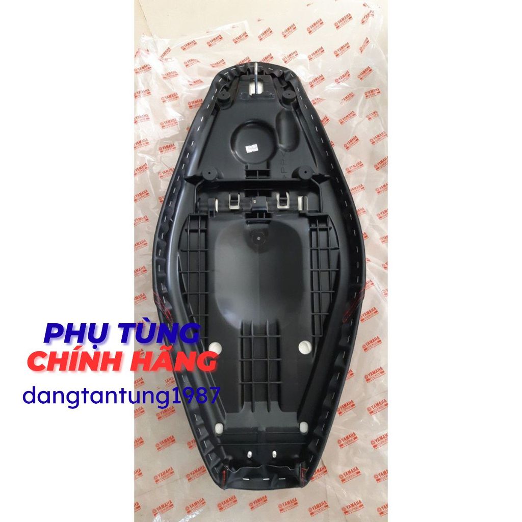 Yên Xe Luvias Đen - chỉ đỏ Yamaha