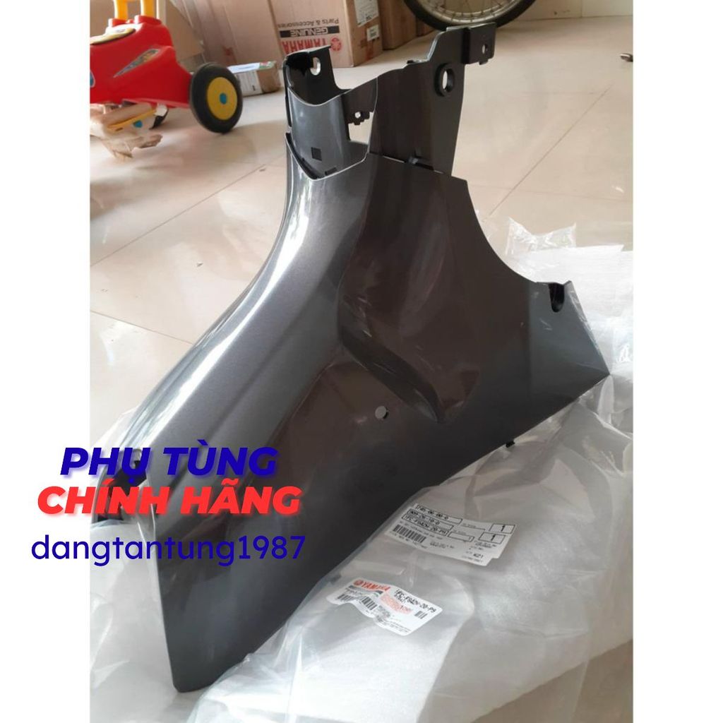 Ốp bịt yếm (ốp trung tâm) Sirius FI Xám ánh kim