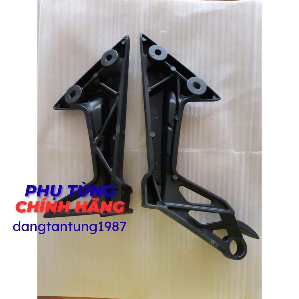 Gác chân sau Exciter 2006 - 2010 Đen mờ