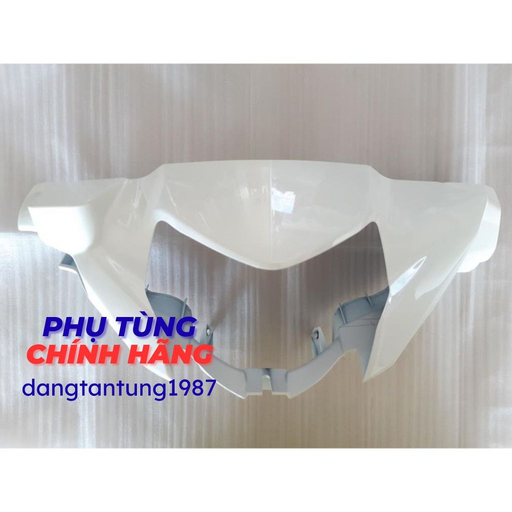 Ốp đầu trước (Nắp trước tay lái) Taurus trắng