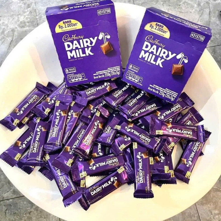 Combo 2 Hộp Socola 20 Thanh Socola Cadbury Dairy Milk 220g - Vị Sữa Nhập Khẩu Malaysia Hàng Công Ty