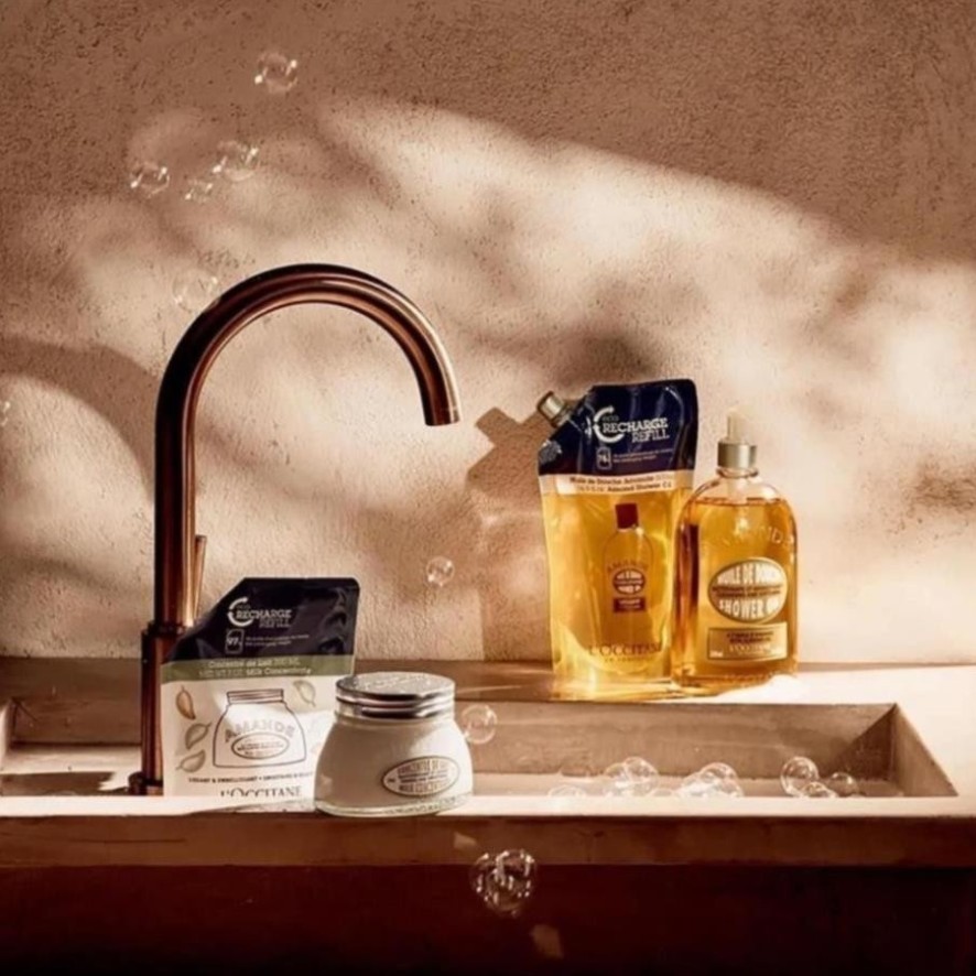 (500ml) Sữa tắm/Dầu tắm Hạnh Nhân Loccitan Almond Shower Oil /L’Occitane Almond Shower Oil
