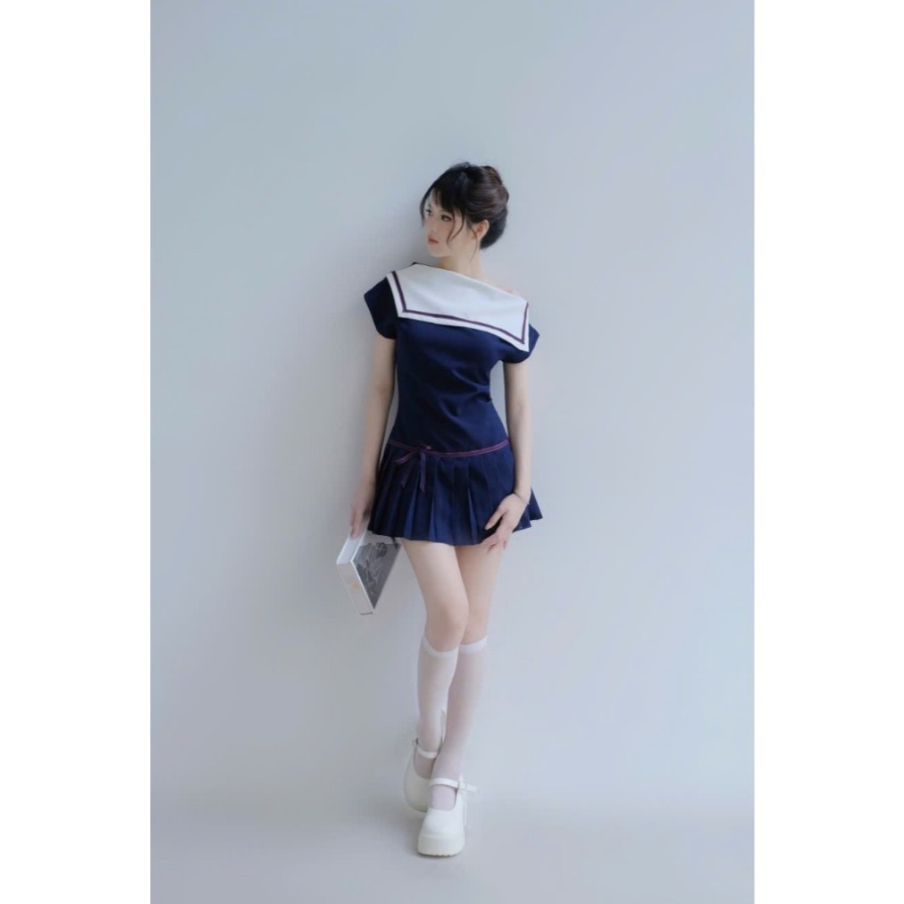 Đầm trễ vai dập ly Lilina dress thiết kế Aguja