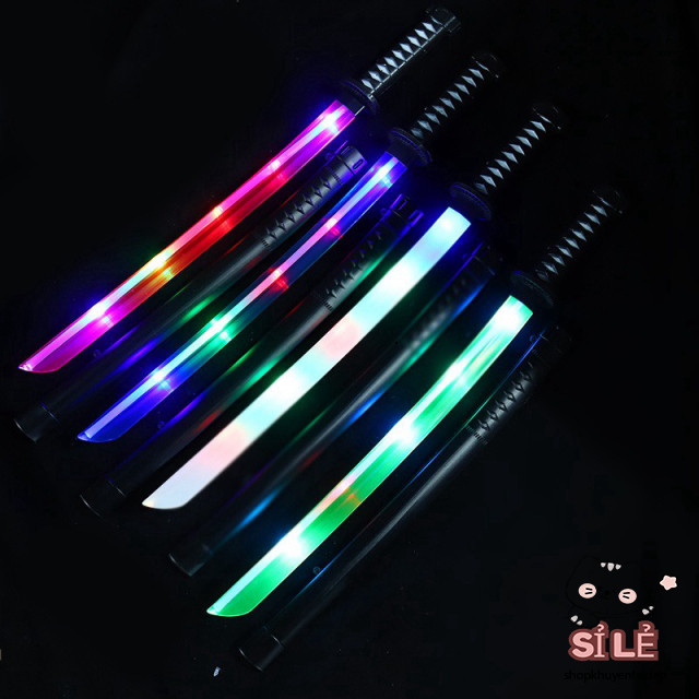 Kiếm Katana phát sáng với đèn LED và âm thanh sống động, 5 mắt nhấp nháy, vui Trung Thu
