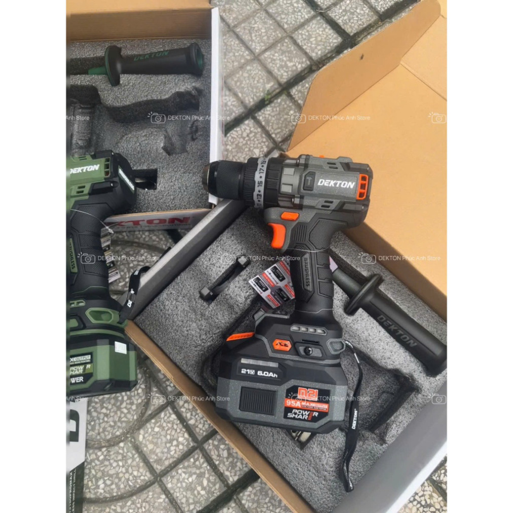 Máy khoan công trình Dekton M21-ID13160PROMAX, Lực siết 160Nm, Động cơ Brushless,Chân pin phổ thông