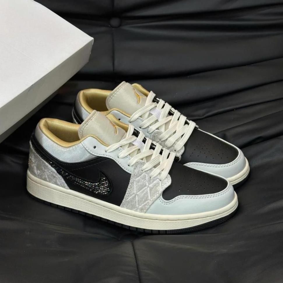 Giày Thể Thao JD1 Low Beaded Swoosh _ Giày JD1 Màu Kem Đen Đính Đá