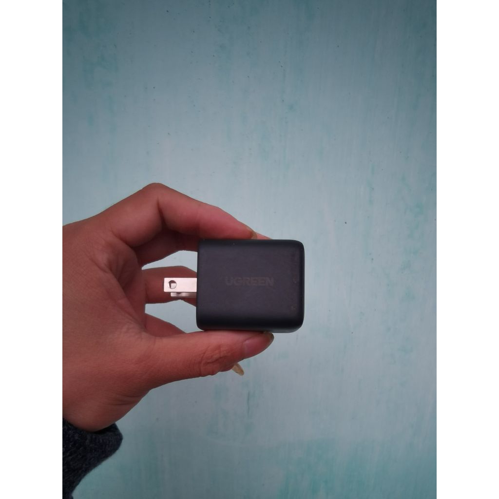 Củ sạc 3 cổng UGREEN 30W chân dẹt
