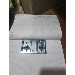 móc bình nóng lạnh sắt+ inox