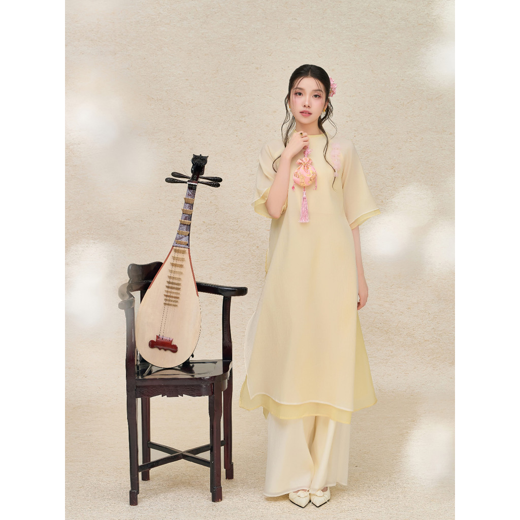 Áo Dài Nữ Tết 4 Tà Form Xuông Ánh Vy Diện Tết Xinh Thiết Kế GUVIE