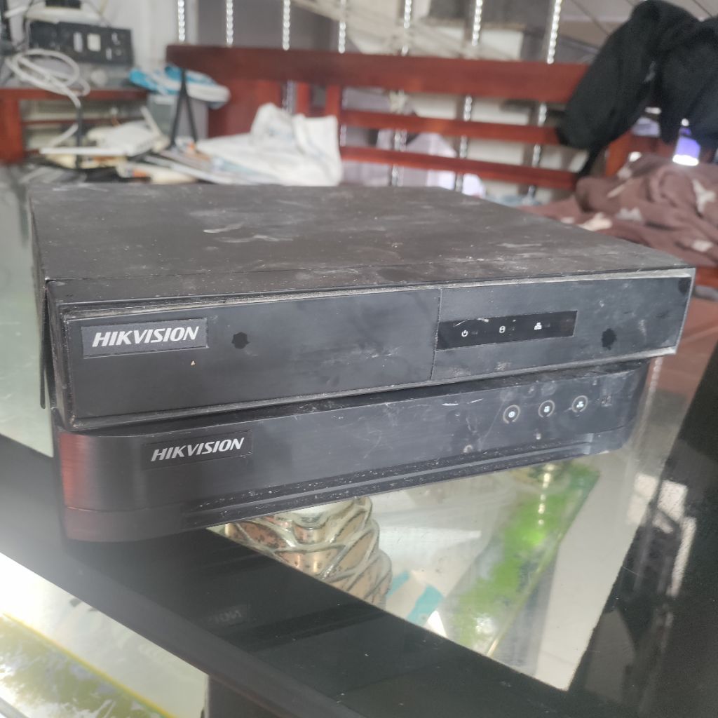 2 đầu camera HKvision sáng đèn mà cổng HDMI không nhận