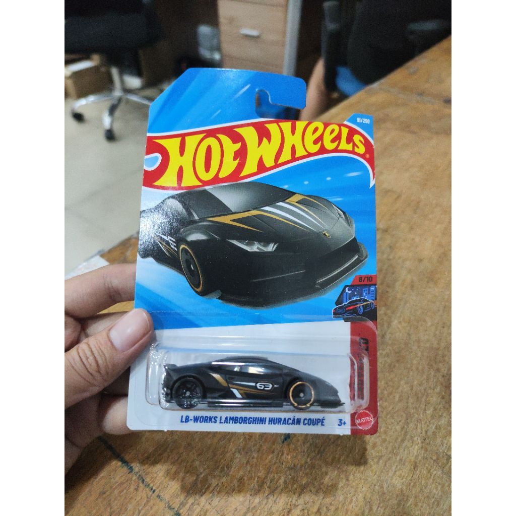 Xe hot wheels Lb-works lamborghini huracan coupe 2026