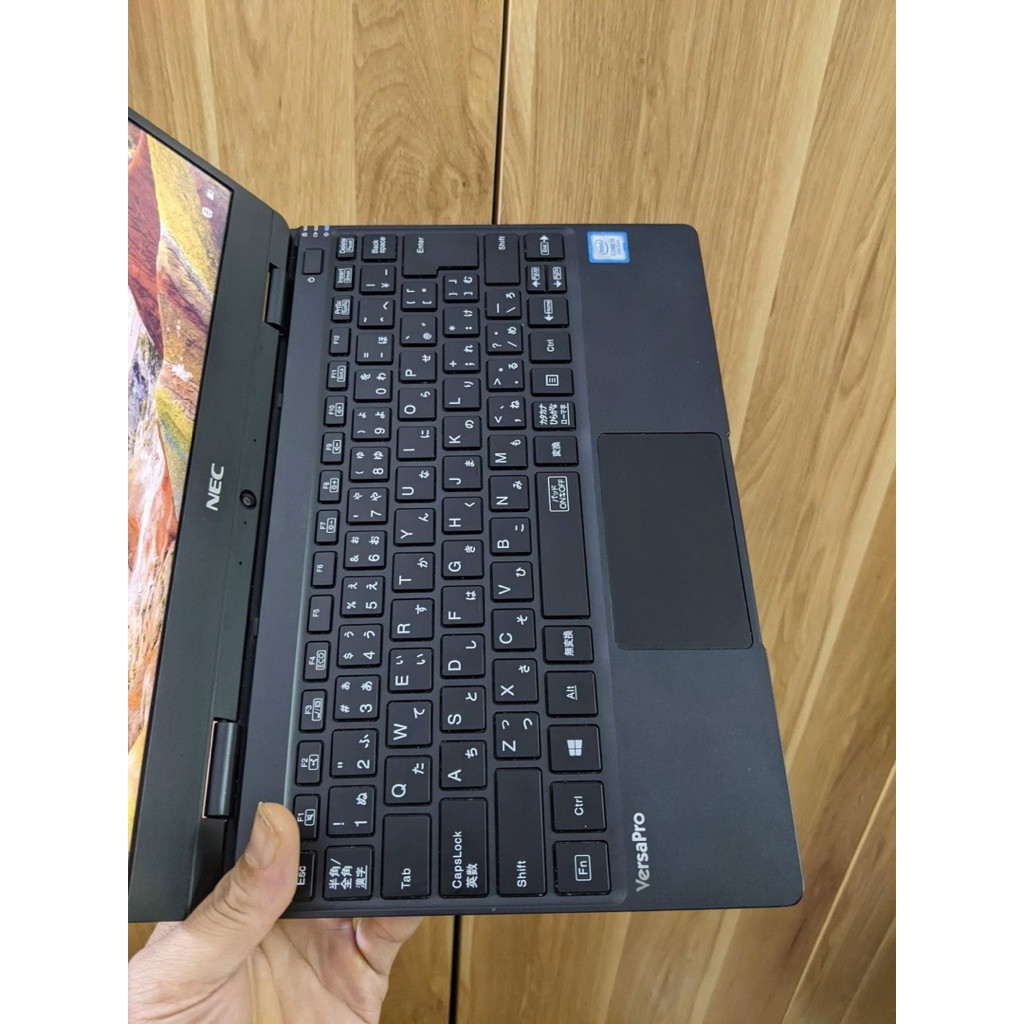 (Lap Cũ) Laptop NEC VersaPro VKT13H-5 | i5 8200Y | 8GB | SSD 128GB | 12.5” FHD  | Máy Zin | Sạc Zin 