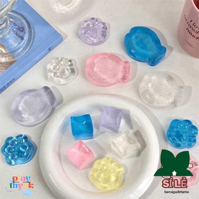 Bóc tách căng thẳng với Bộ Đồ Chơi Gối Nén Mini Ice Cube Squishy Đáng Yêu