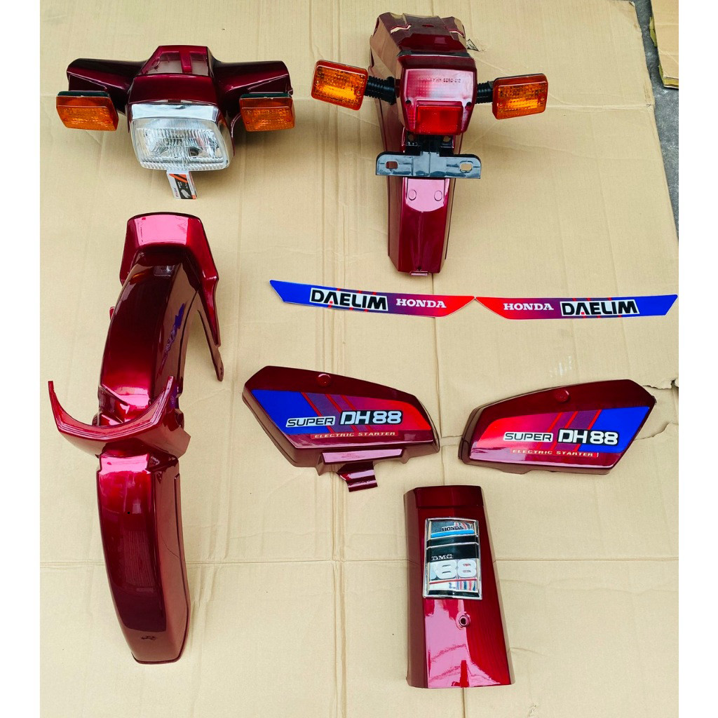 DÀN ÁO Xe DH 88 NHỰA ABS ( DÁN TEM SẴN )