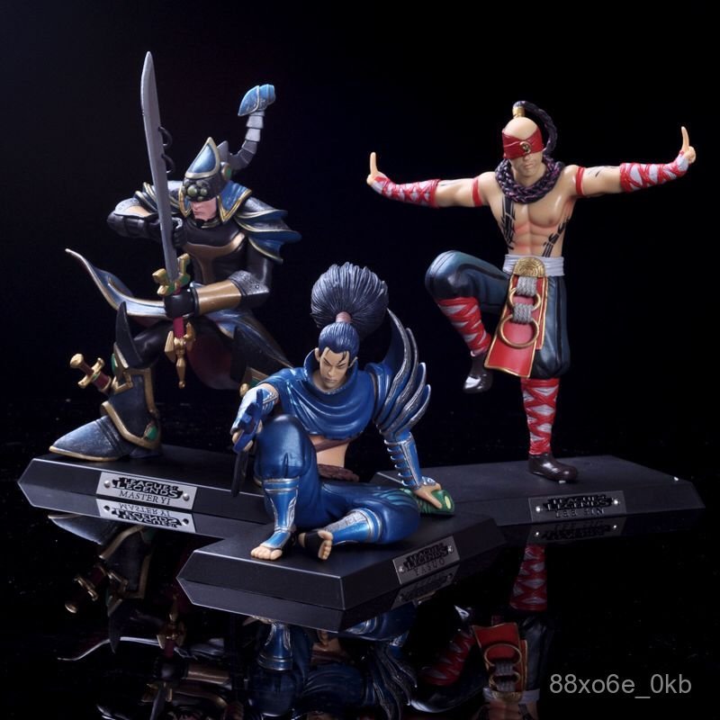 Mô hình trò chơi Tu sĩ mù Người mù Lee Sin Thánh kiếm Yasuo Mô hình đồ chơi xe trang trí ngoại vi tr