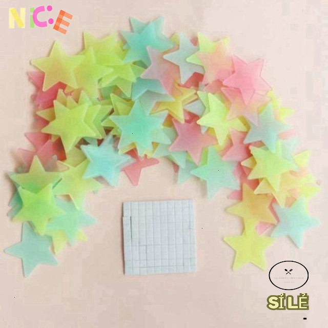 Ngôi sao phát sáng dán tường - Gói 100 ngôi sao với băng keo 2 mặt