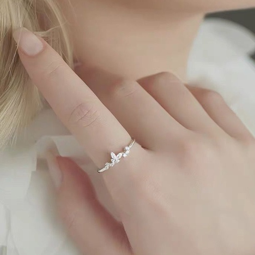 Nhẫn Bạc Hình Cánh Bướm Đính Đá Papillon NB1