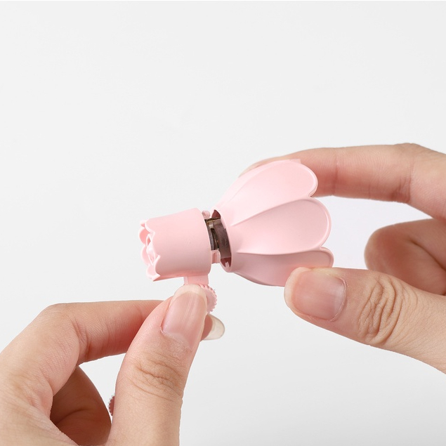 Đèn Led Mini Để Máy Tính Đèn Ngủ Trang Trí Hút Nam Châm Lắp Pin