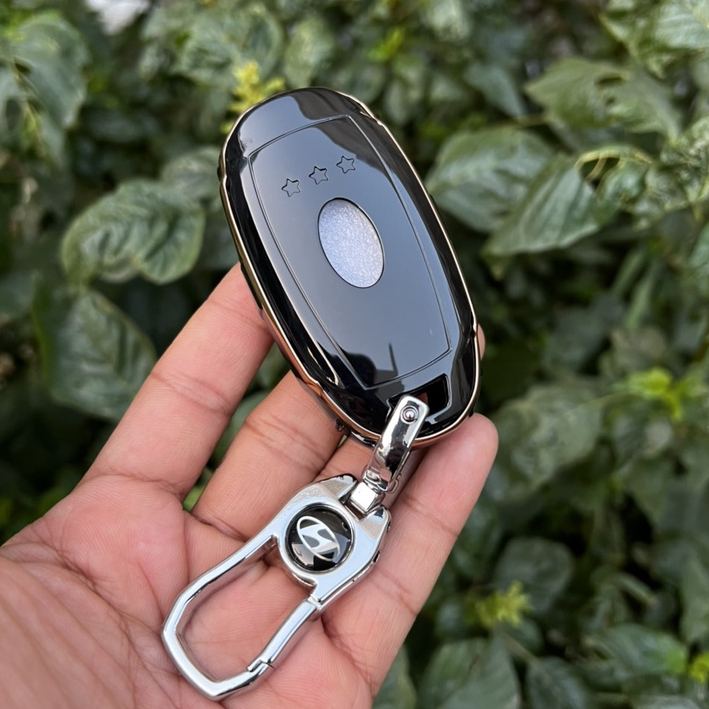 Ốp Khóa Đen vàng Huyndai Accent 2021-2023 4 nút thông minh