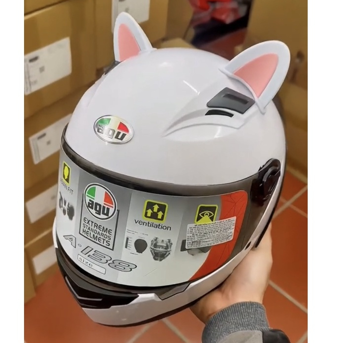 Mũ Fullface Agu Trắng Gắn Tai Mèo Và Đuôi Gió