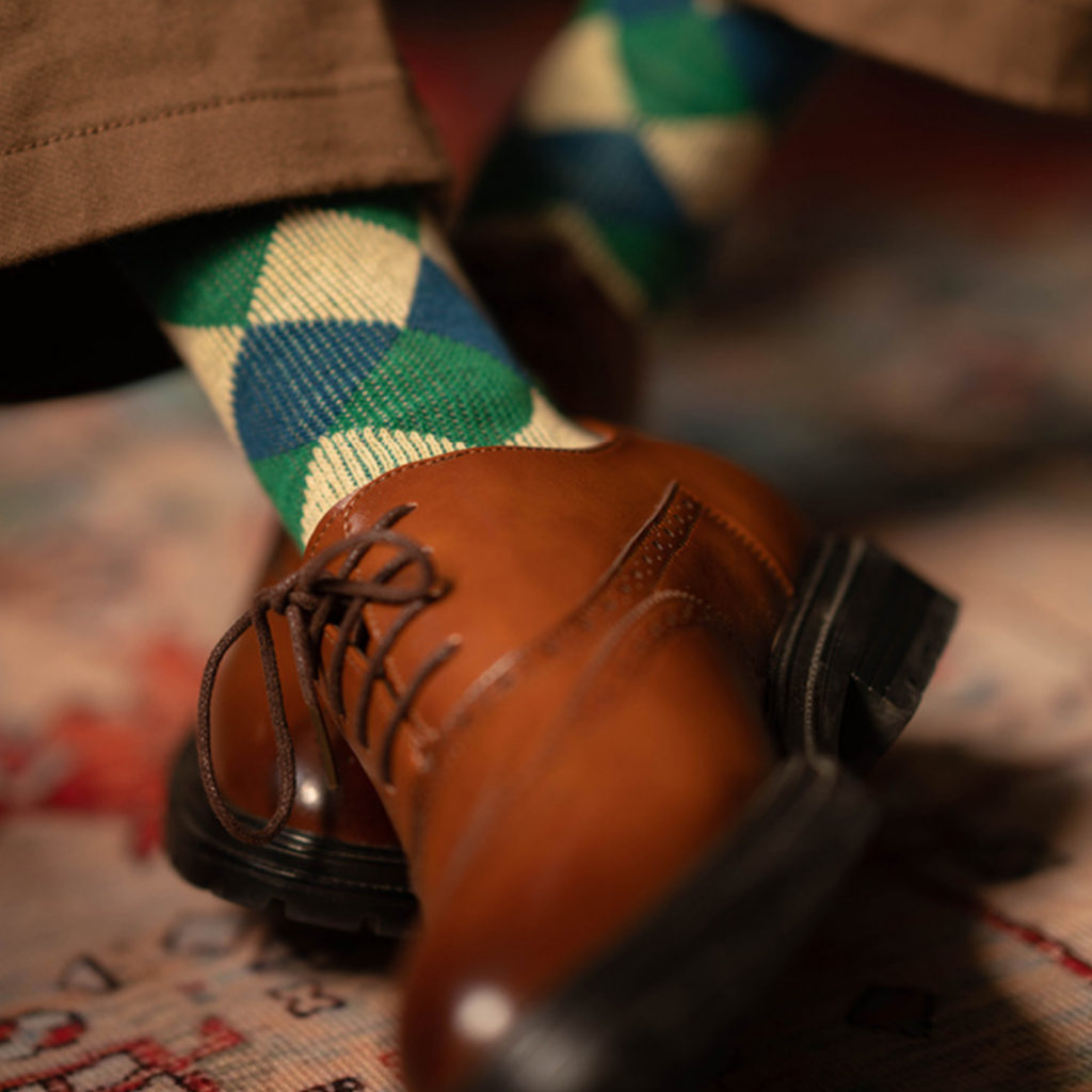 Tất Vớ Phong Cách Vintage Thời Trang Quý Ông