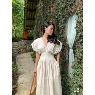 Váy xếp ly cổ tim LB